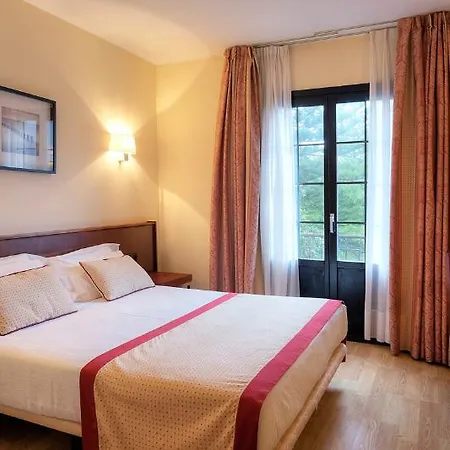 Palacio Arias Hotell Navia