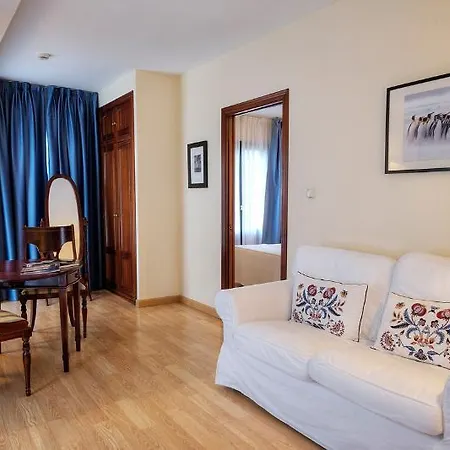 Palacio Arias Hotell