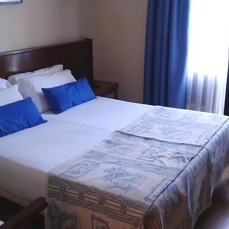 Hotell Palacio Arias 3*