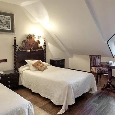 Hotel Palacio Arias Navia