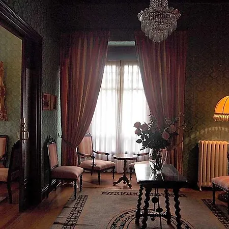 Palacio Arias Hotel Navia