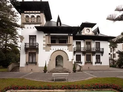 Palacio Arias 3* نافيا