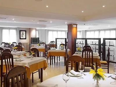 Palacio Arias Hotell Navia