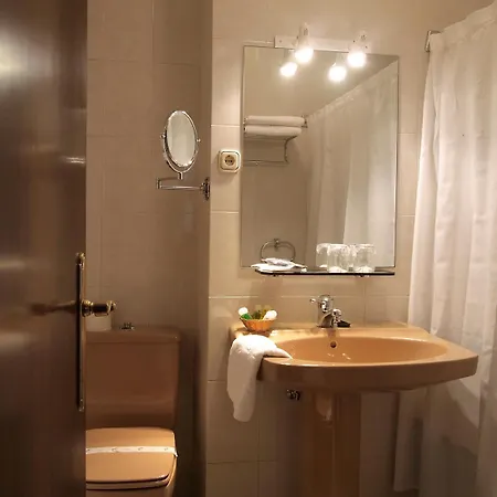Palacio Arias Hotell Navia