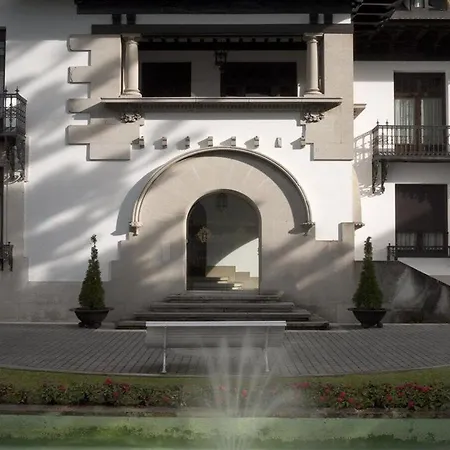 Palacio Arias Hotel 3*