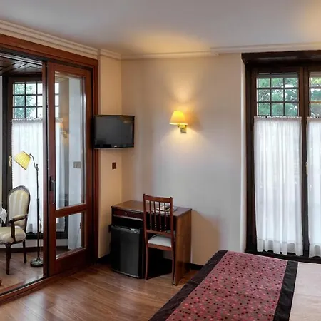 Palacio Arias 호텔 나비아