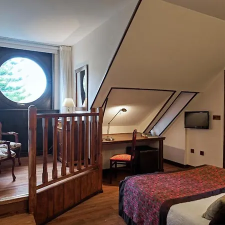 Palacio Arias 3*