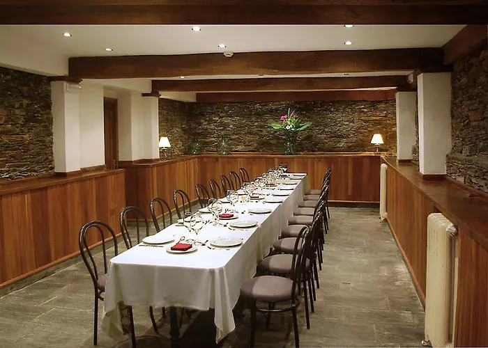 Hotel Palacio Arias 3*