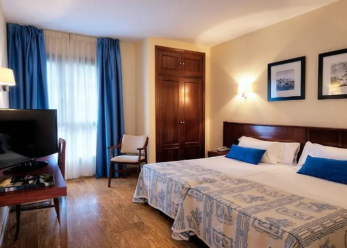 Hotel Palacio Arias 3*